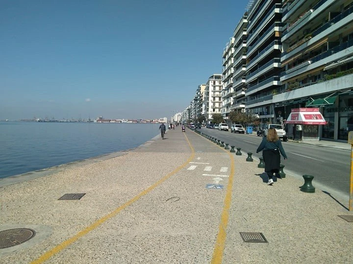 thessaloniki-paralia-2.jpg