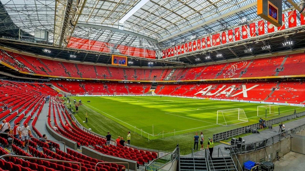 euro-2020-johan-cruijff-arena.jpg