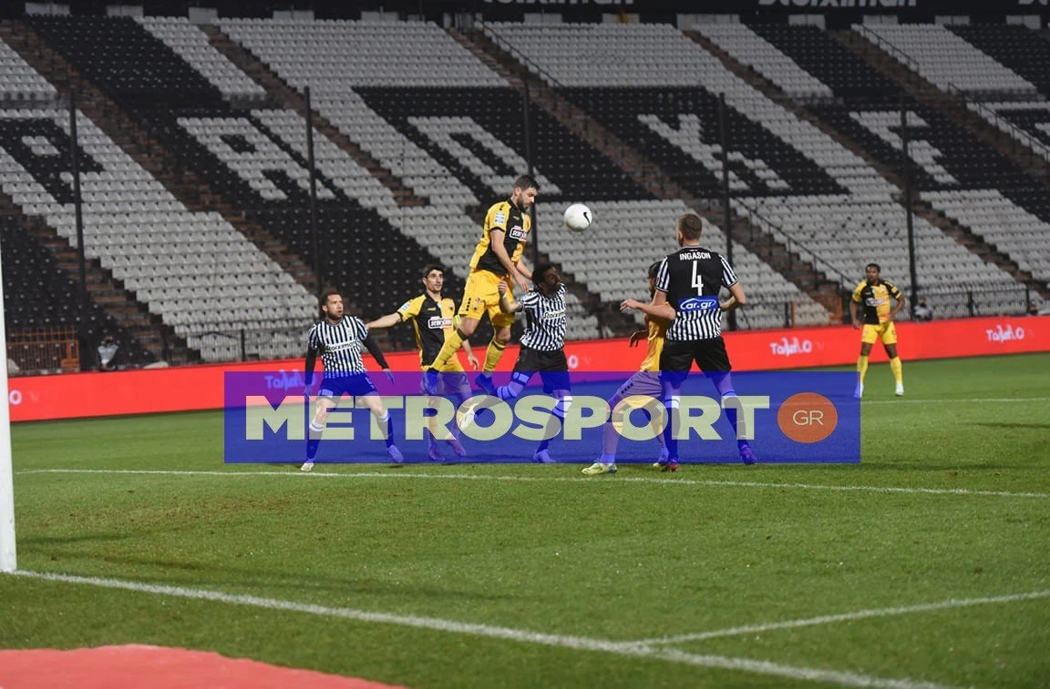 foul-paok-aek-1-2-iFKgR.jpg