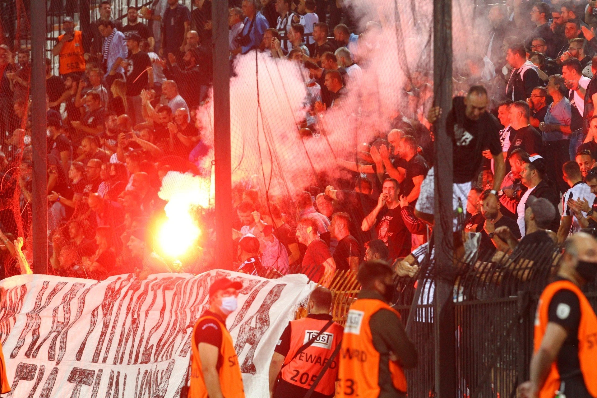 paok-aek-5.jpg