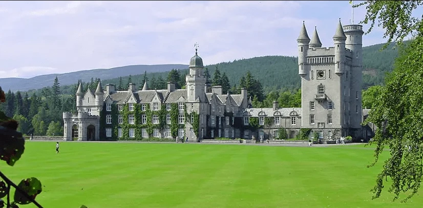 balmoral-castle.PNG