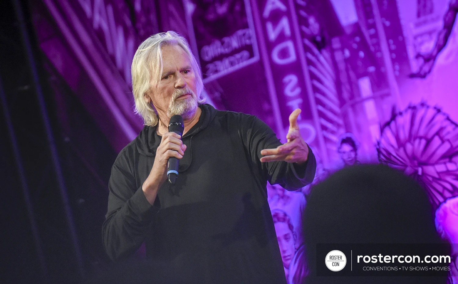 richard-dean-anderson-macgyver-comic-con-france-paris-rostercon-7.jpeg