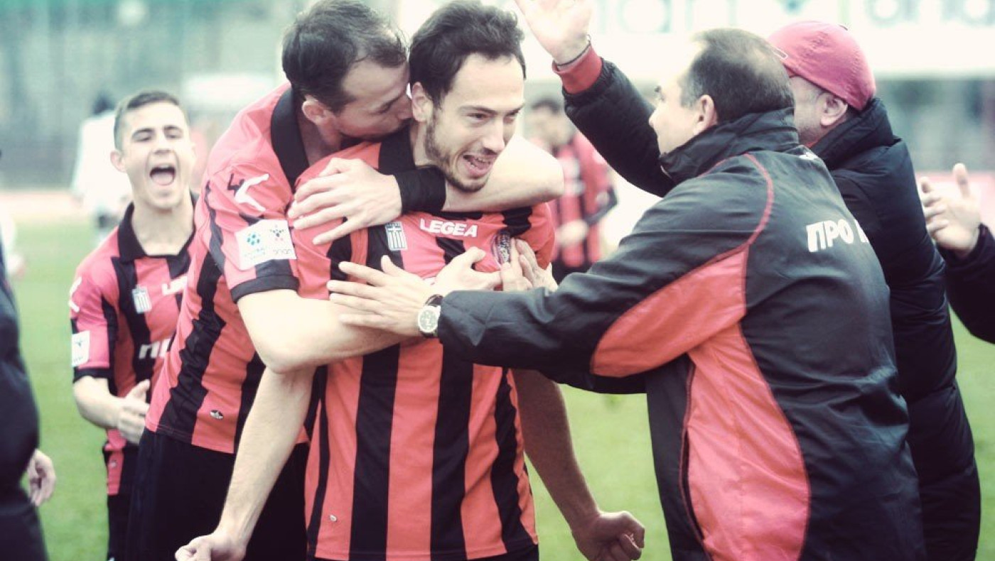 Ες αύριον τα σπουδαία 