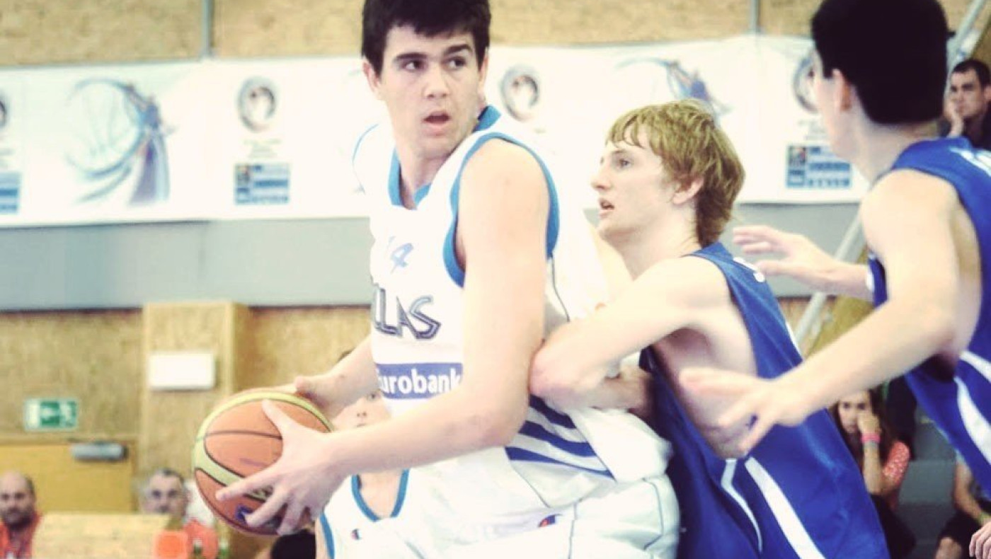 Φιλική νίκη για τους Νέους με σούπερ Διαμαντάκο