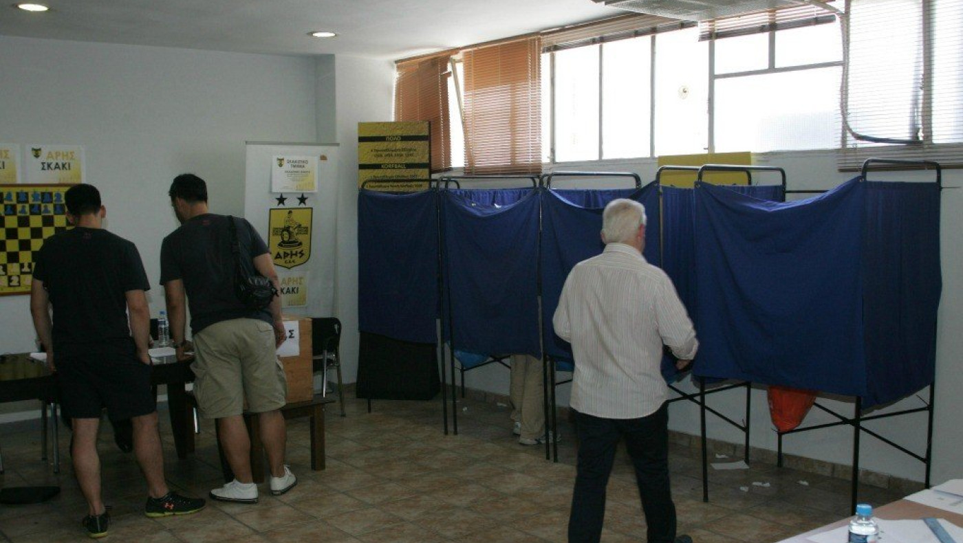 Έκλεισαν οι κάλπες, εστάλη το μήνυμα