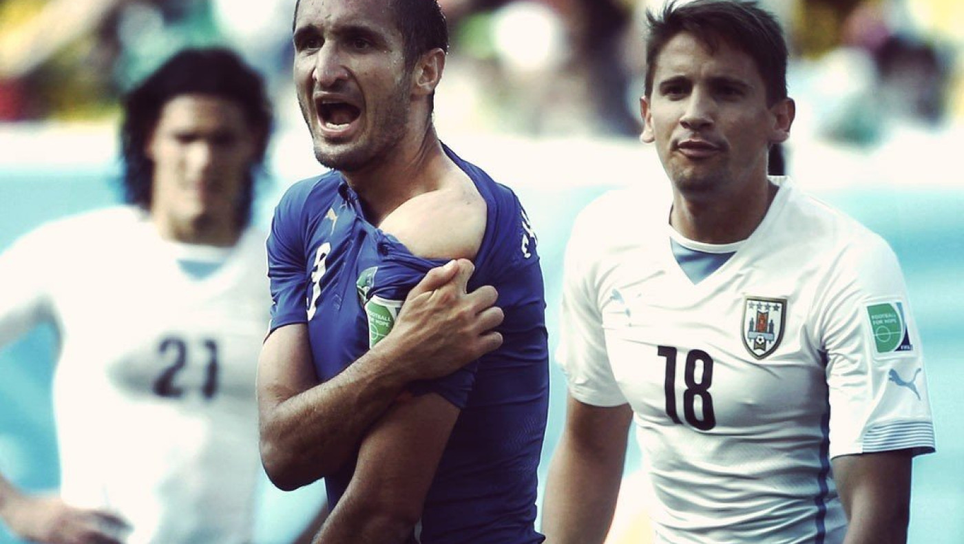 O «αιμοσταγής» Σουάρες έγινε κόμικ (video)