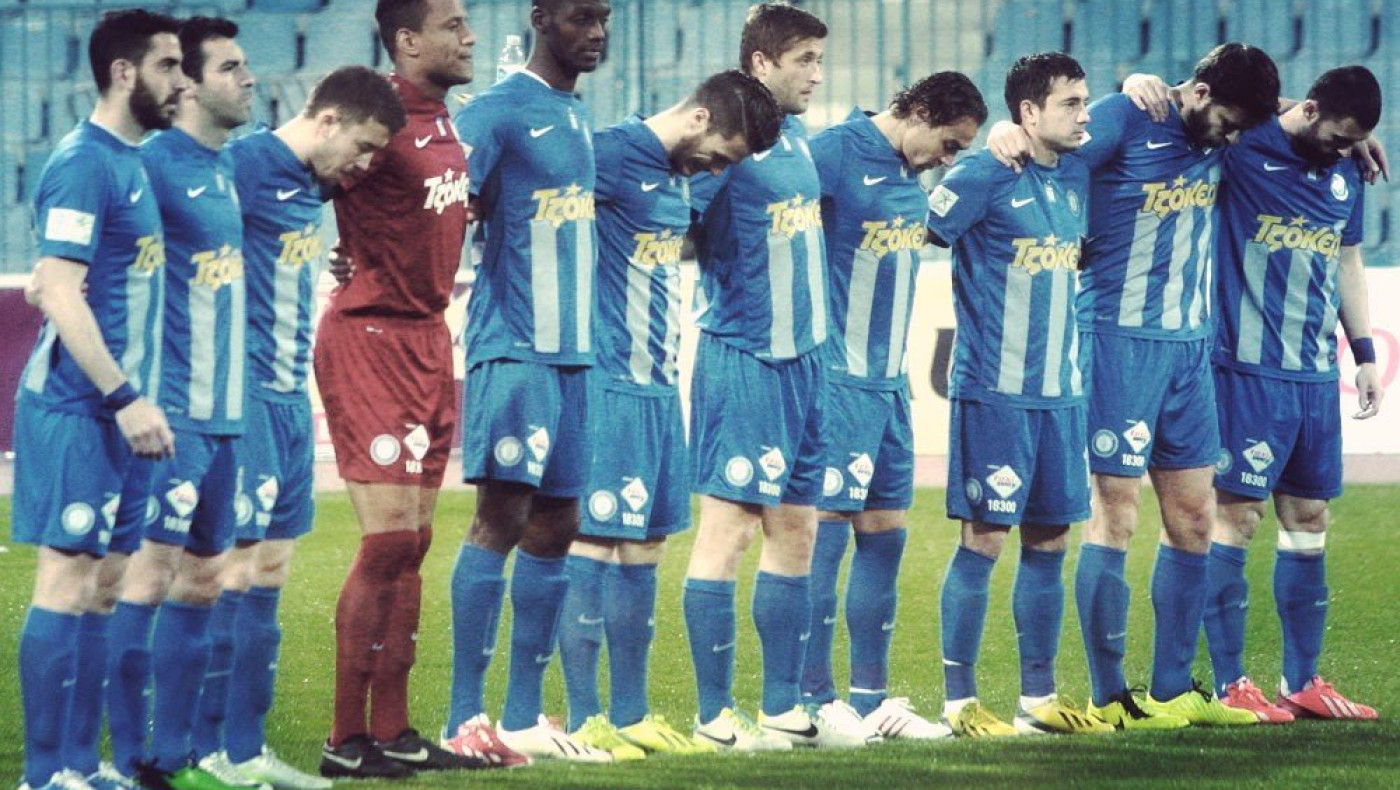 Περιμένοντας το προσύμφωνο