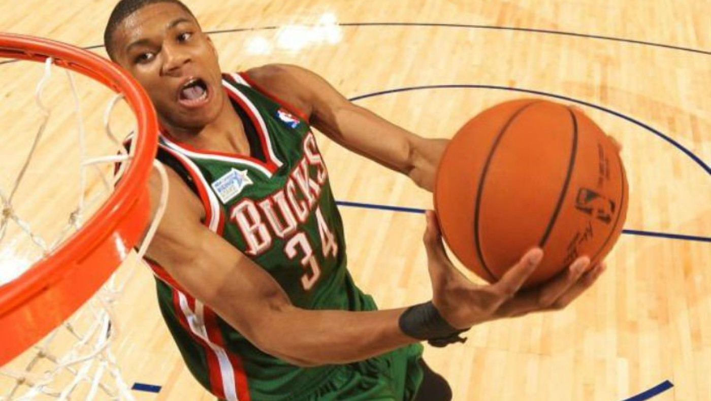 Υποψήφιοι για τον τίτλο του κορυφαίου Ευρωπαίου Νέου οι Αντετοκούνμπο, Βεζένκοφ