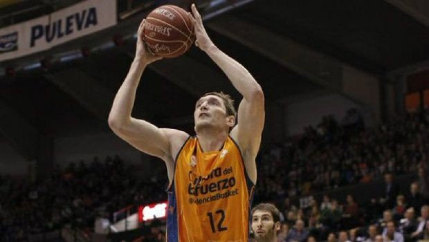 Χάνει για ένα μήνα τον Λίχτσουκ η Βαλένθια