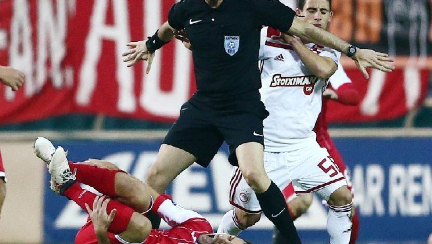 Ενταφιάζοντας το... έγκλημα καλύπτουν τη «μεγάλη» ΠΑΕ