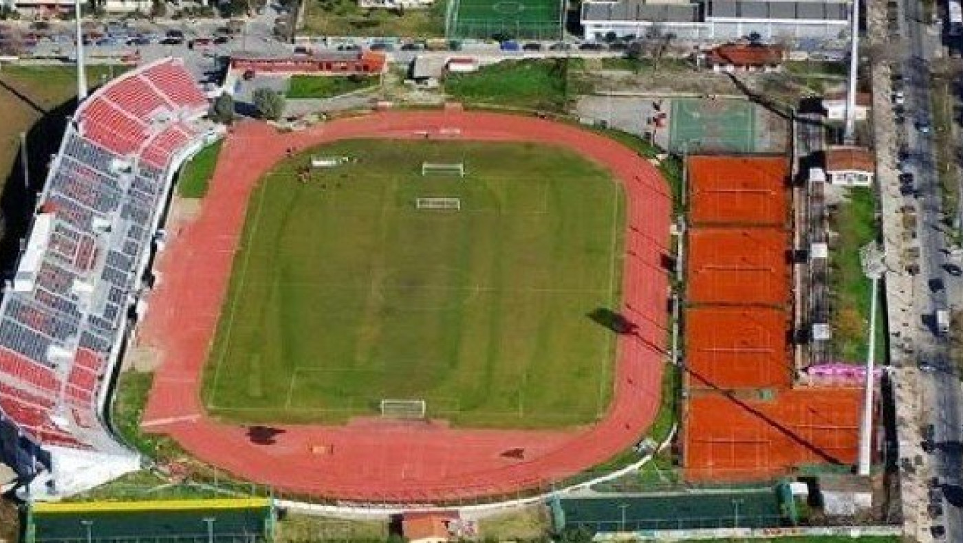 Στο     επίκεντρο του     ερασιτέχνη Απόλλωνα   το γηπεδικό