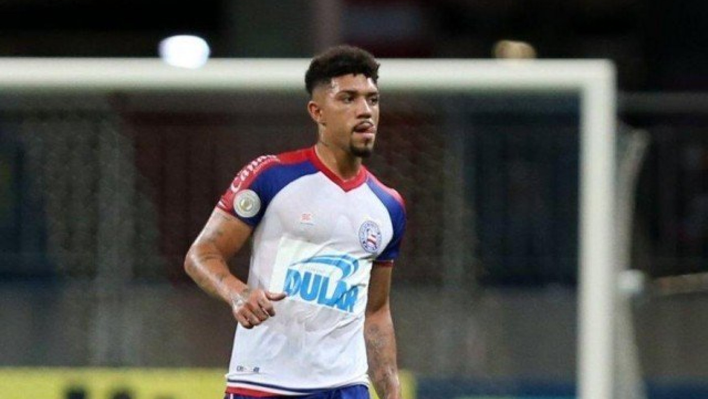 Προσεχώς... οικογενειάρχης ο Ντάγκλας Αουγκούστο  (p)