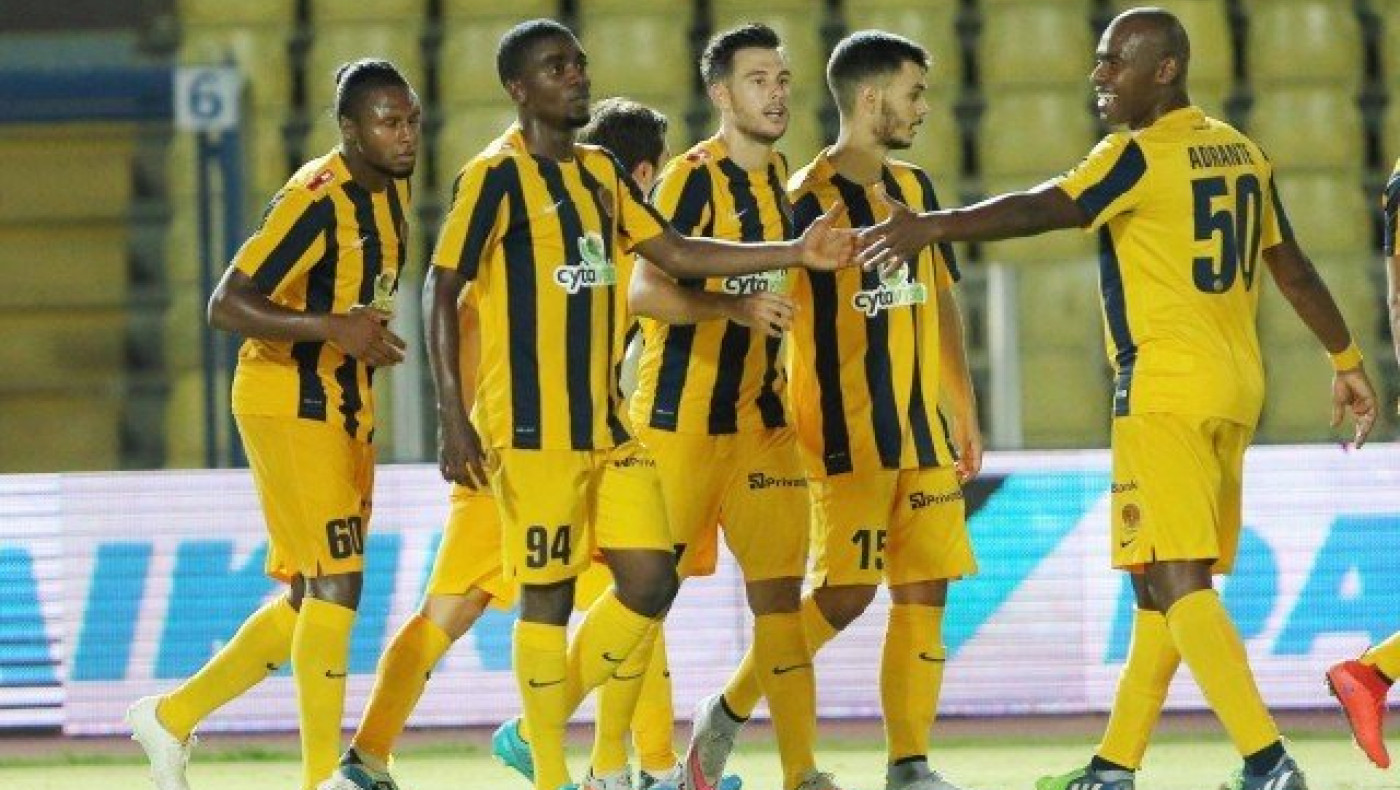 «Φαβορί ο                    Αρης, αλλά θα παλέψουμε»