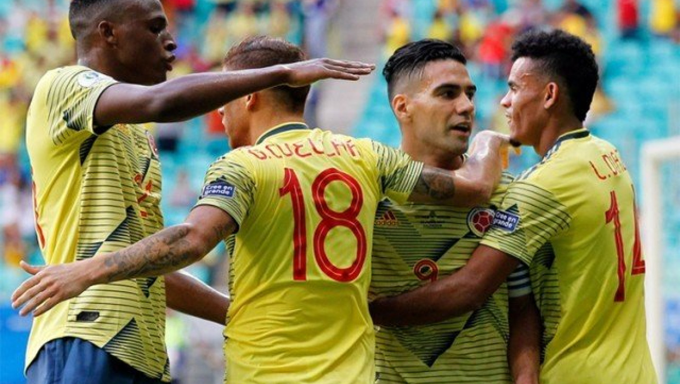 Στον άσο η Ερεμπρο, στο Χ Ντέρι & Ντάνταλκ, στον άσο η Νιου Γιορκ