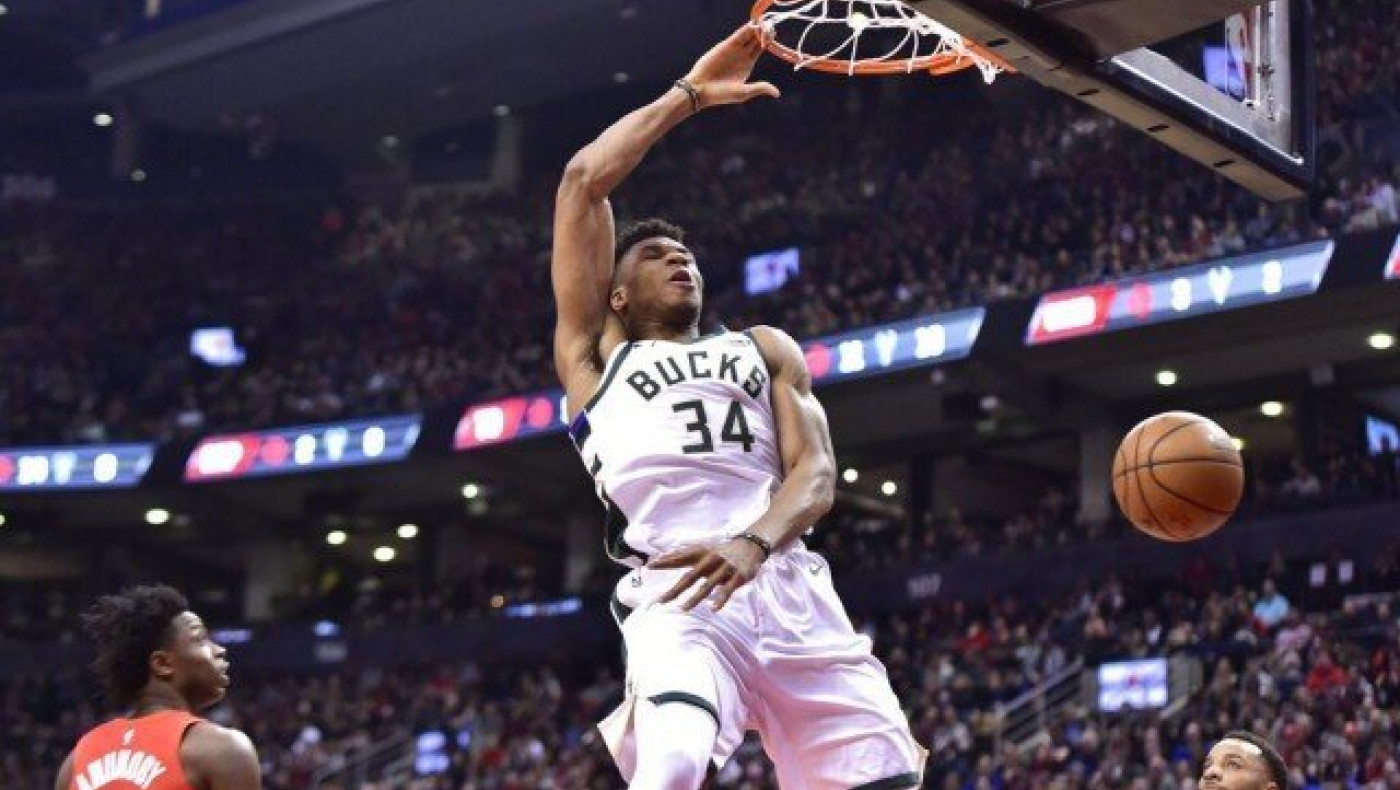 Μπακς για Αντετοκούνμπο: «Ενα παιδί από τα Σεπόλια, ο δικός μας MVP»