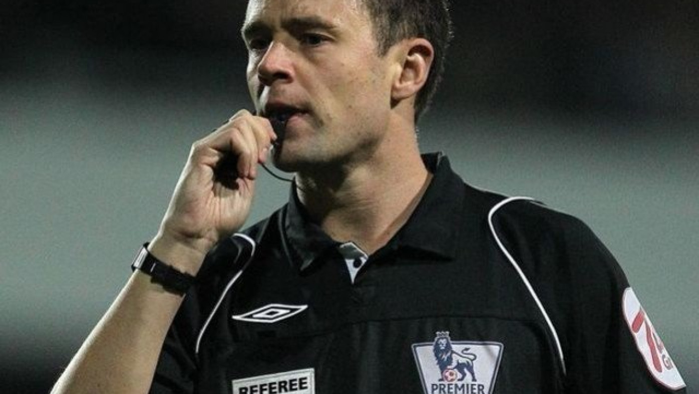 Άγγλος ρέφερι στο                                   Άρης - ΑΕ Λεμεσού