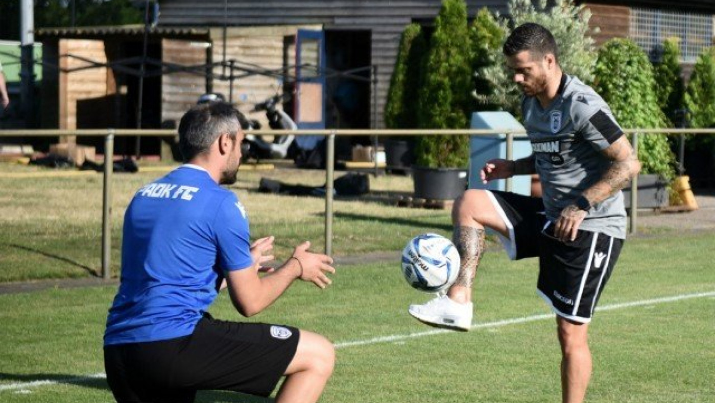 Πάτησε χορτάρι   και ακούμπησε μπάλα       ο        Βιεϊρίνια (videos)