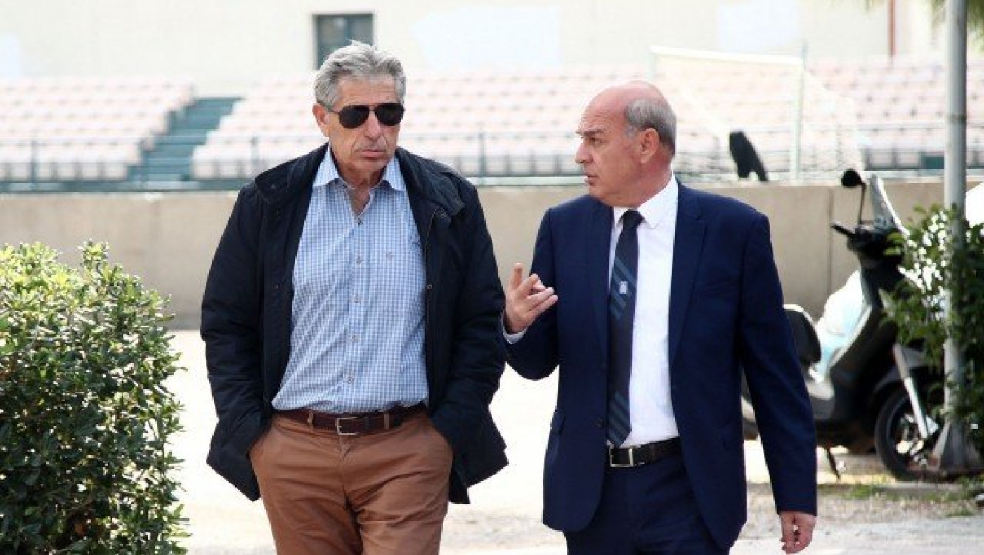 Ραντεβού Γραμμένου                      με Αναστασιάδη