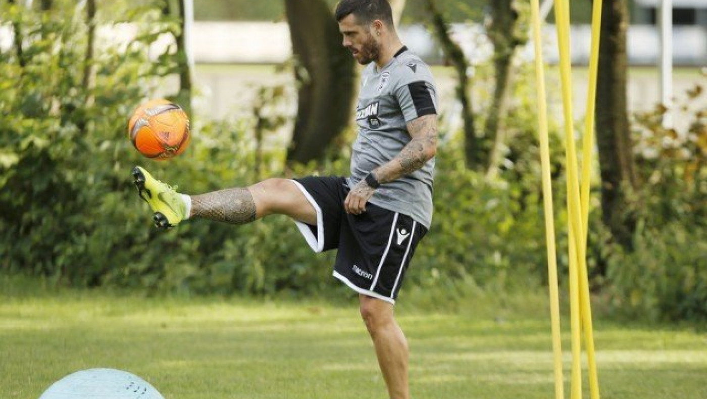 Η… προσποίηση του Βιεϊρίνια         στον Πασχαλάκη