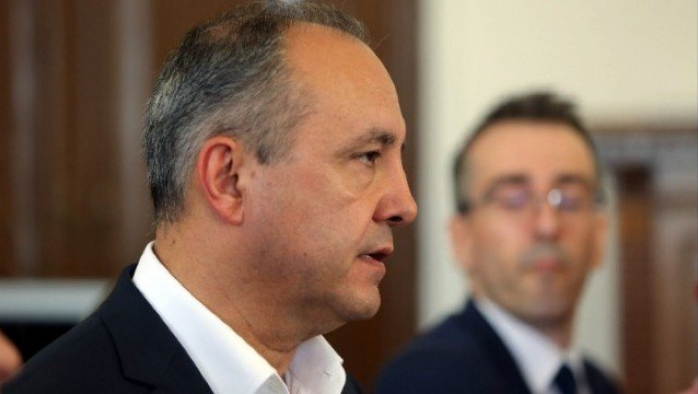 Σε βαρύ κλίμα λόγω Χαλκιδικής η αλλαγή σκυτάλης στο ΥΜΑΘ