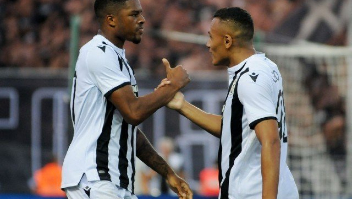 Έμειναν ανοικτοί                        λογαριασμοί