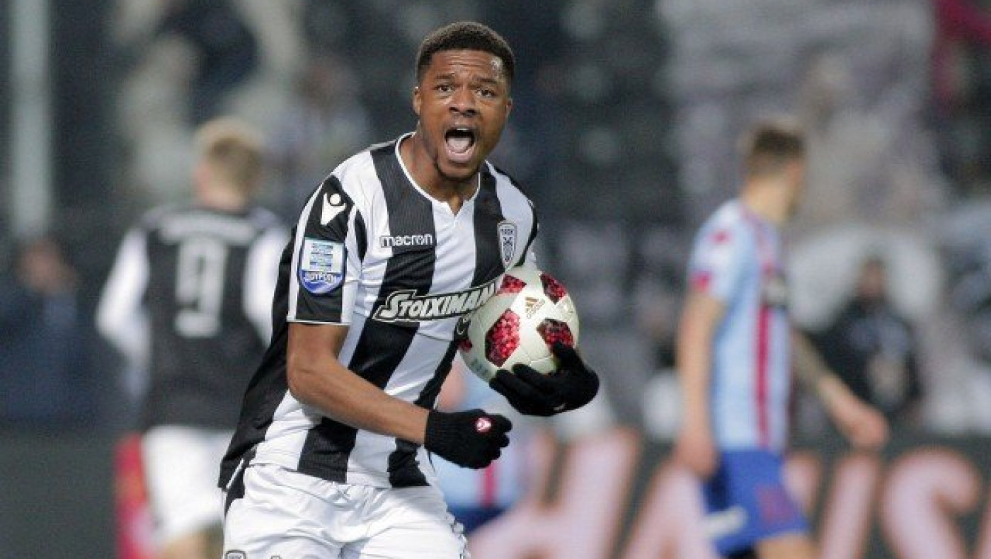 Θέλουν τον Ακπομ οι οπαδοί της Γουέστ Χαμ     (pics)