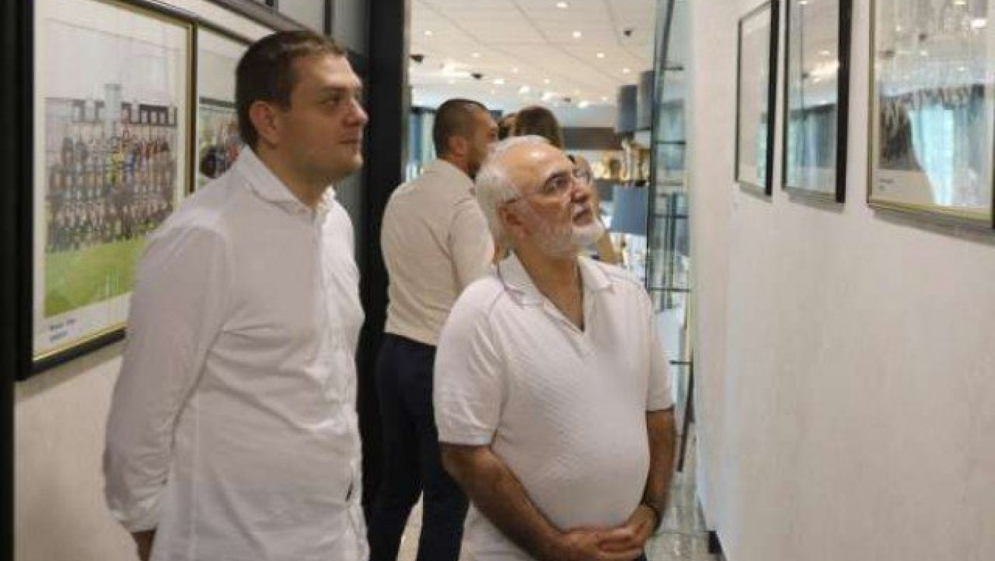 Η απορία του Σαββίδη    με τους νεαρούς της Παρτιζάν