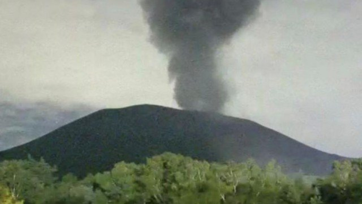 Ιαπωνία: «Ξύπνησε» ηφαίστειο 140 χιλιόμετρα από το Τόκυο