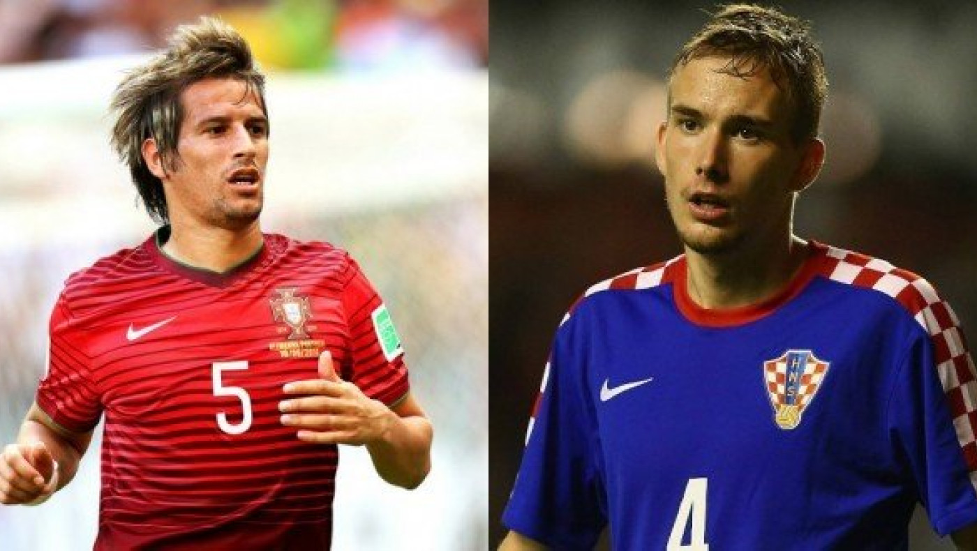 Προετοιμάζονται... πυρετωδώς κρεμασμένοι στο ακουστικό τους