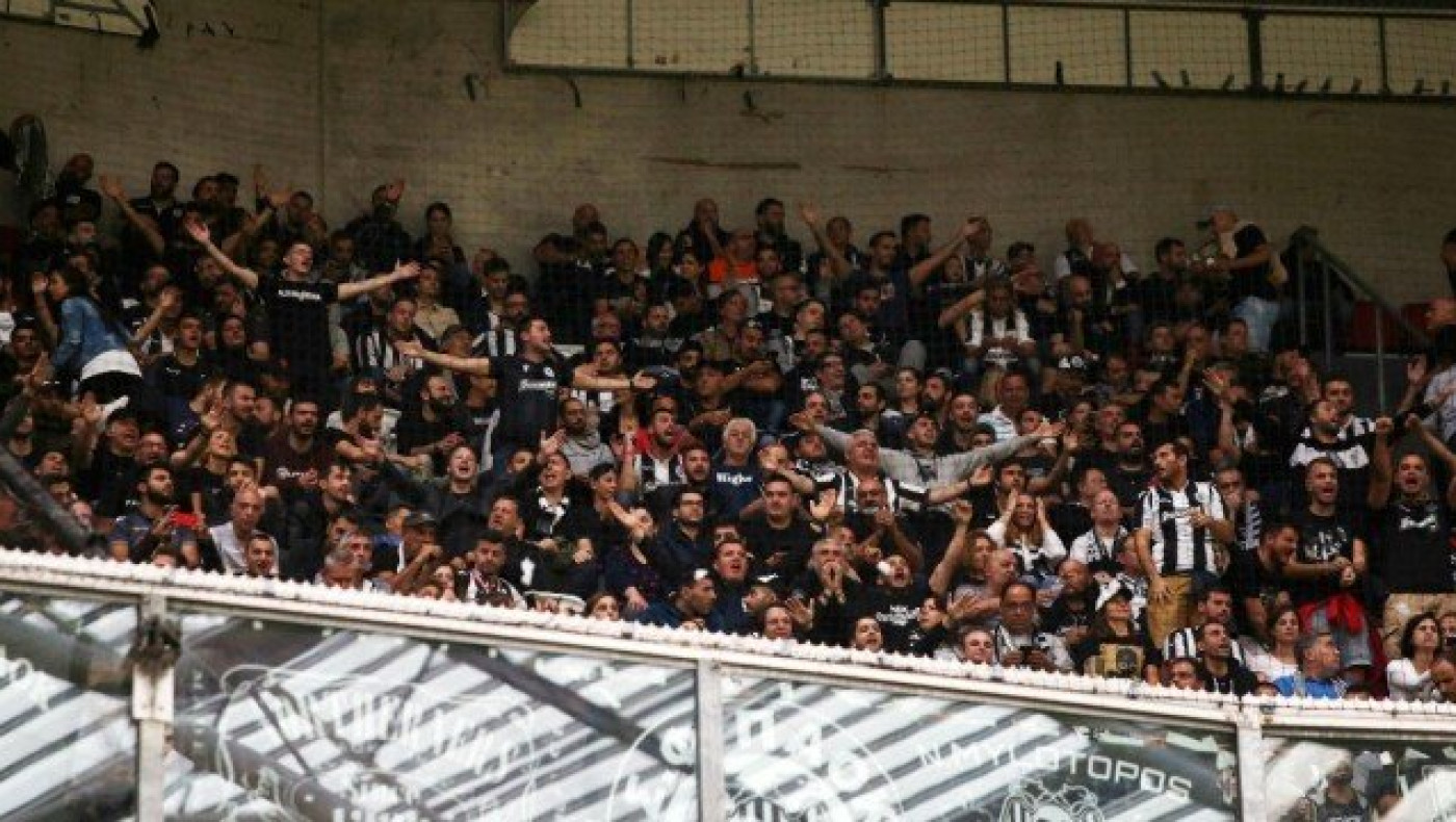 Η μοναδική παράσταση των οπαδών του ΠΑΟΚ στην Ολλανδία! (videos)