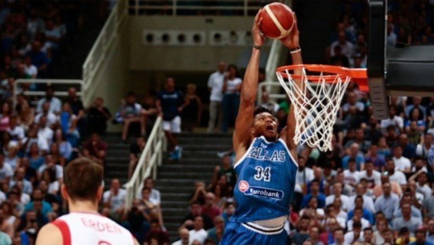 Το υπερθέαμα της Εθνικής       και τα κέρδη για το μπάσκετ