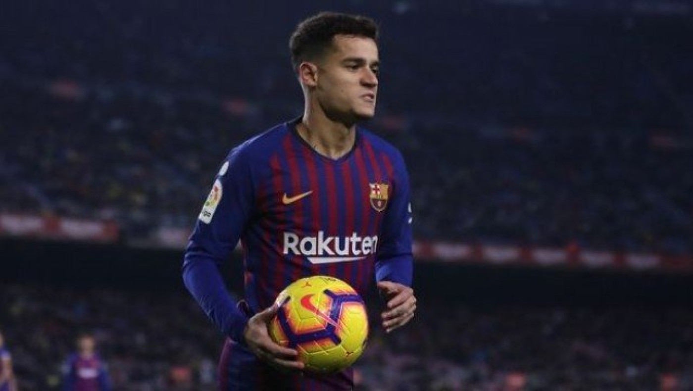 «Αγκαλιά» με Κουτίνιο                    η Μπάγερν