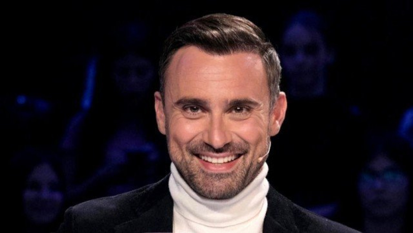 Τα δύο κανάλια που διεκδικούν                    τον Καπουτζίδη