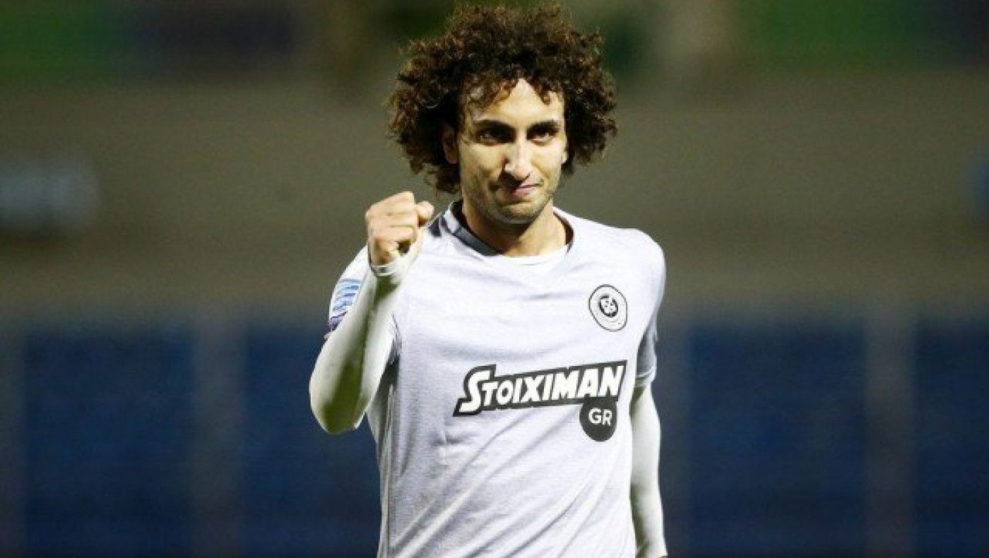 «Στη λίστα του Ερυθρού           Αστέρα ο Ουάρντα»