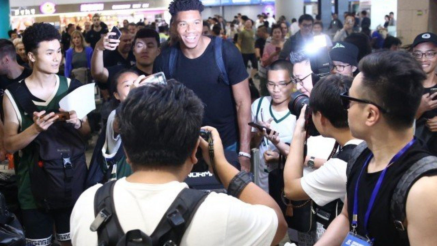 Χαμός με  Γιάννη Αντετοκούνμπο και Εθνική στην Κίνα (pics)