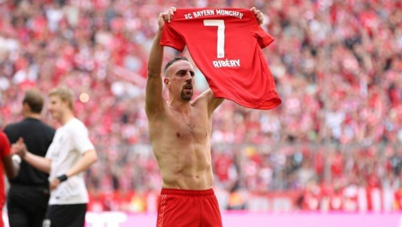 Ποία ομάδα-έκπληξη κινείται για τον   Φράνκ Ριμπερί