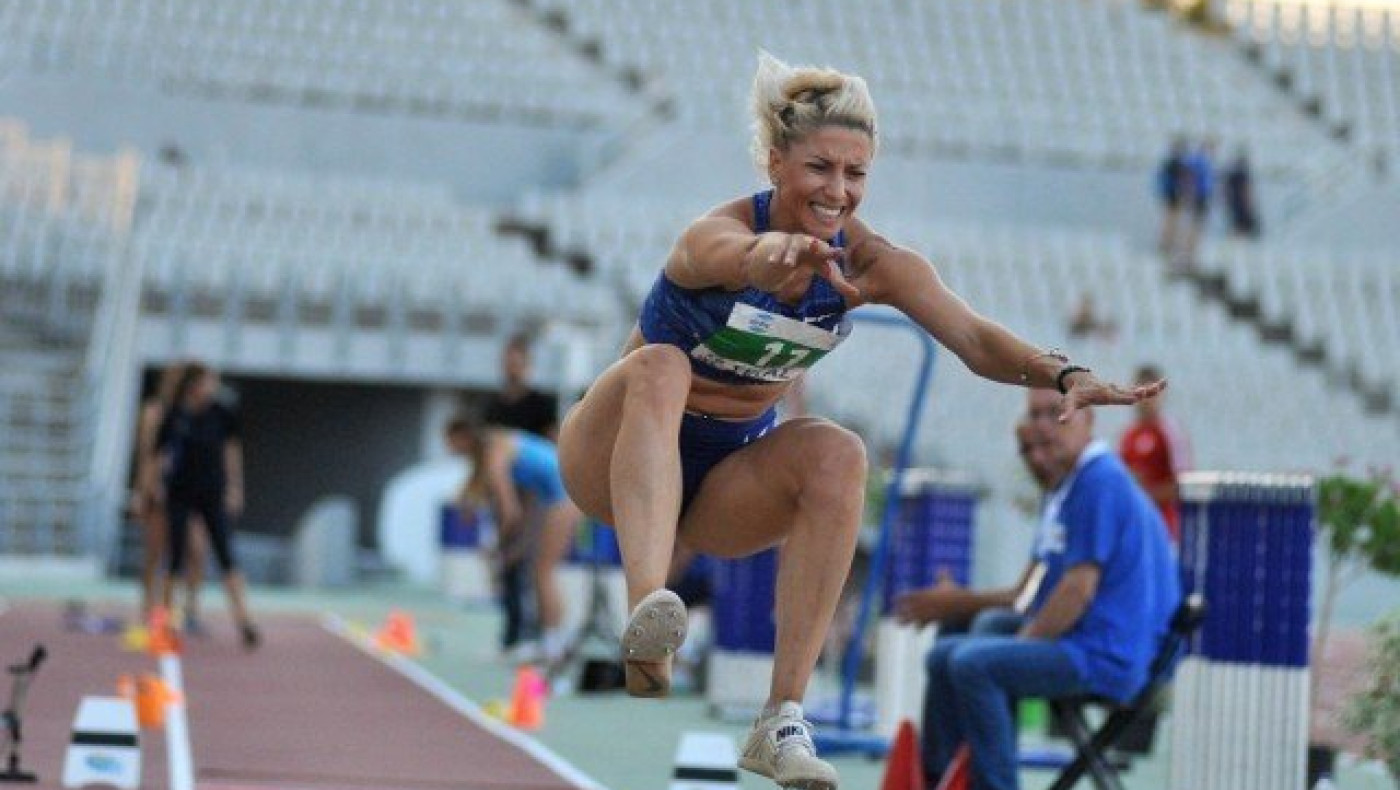 Νοκ άουτ από το Παγκόσμιο          Στίβου η Παπαχρήστου