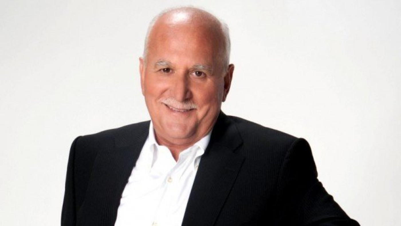 Από ρεπόρτερ του ΑΝΤ1, συμπαρουσιαστής του Παπαδάκη