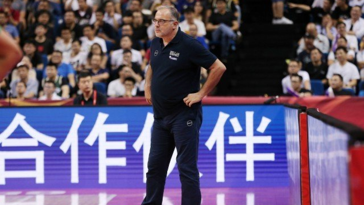 Απίστευτο «κράξιμο» Αμερικάνου δημοσιογράφου στον Θανάση Σκουρτόπουλο