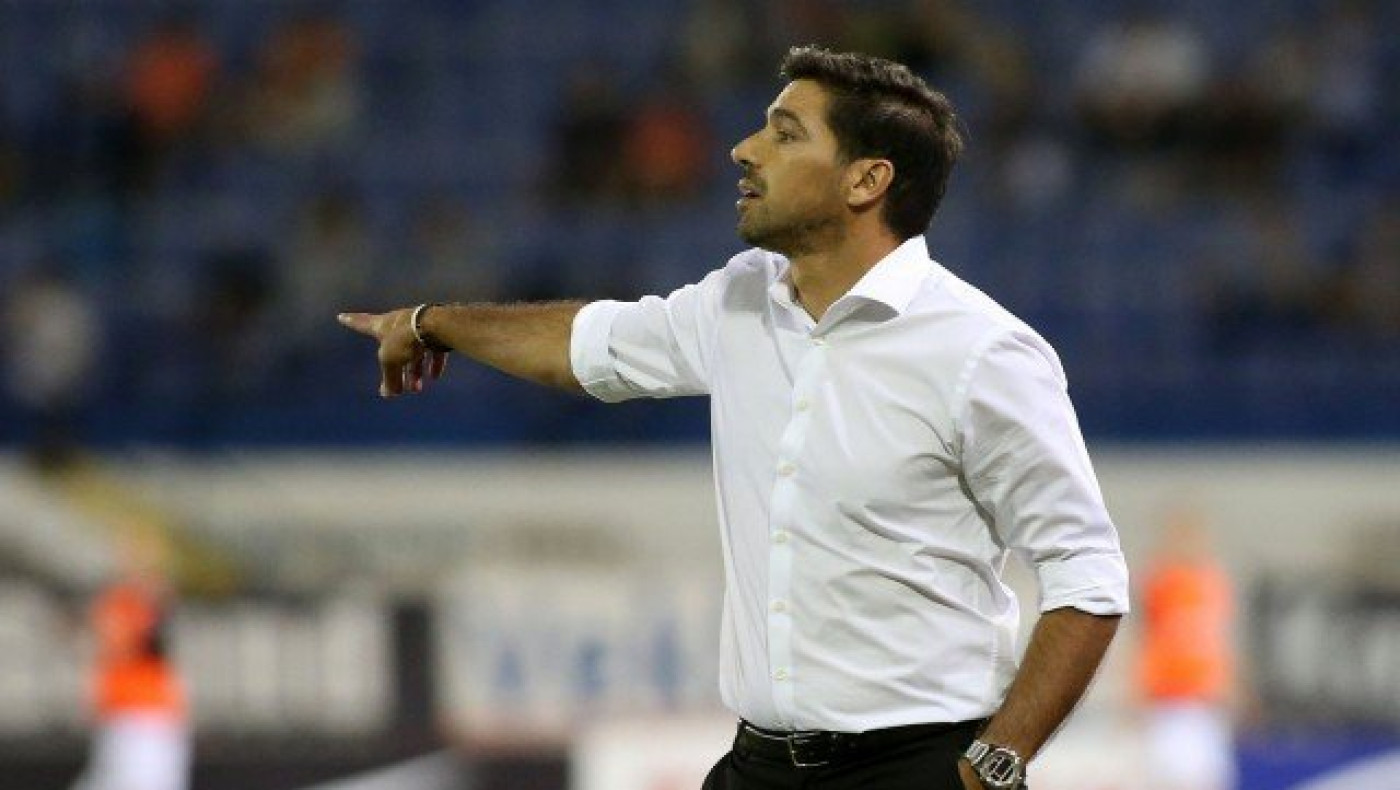 Της κακομοίρας:          Παίζει με τη φωτιά ο Φερέιρα