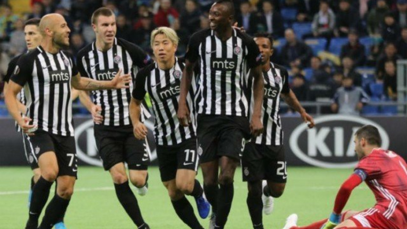 «Ψαλιδίζει» τη διαφορά από τη 15η Ελλάδα                η Σερβία