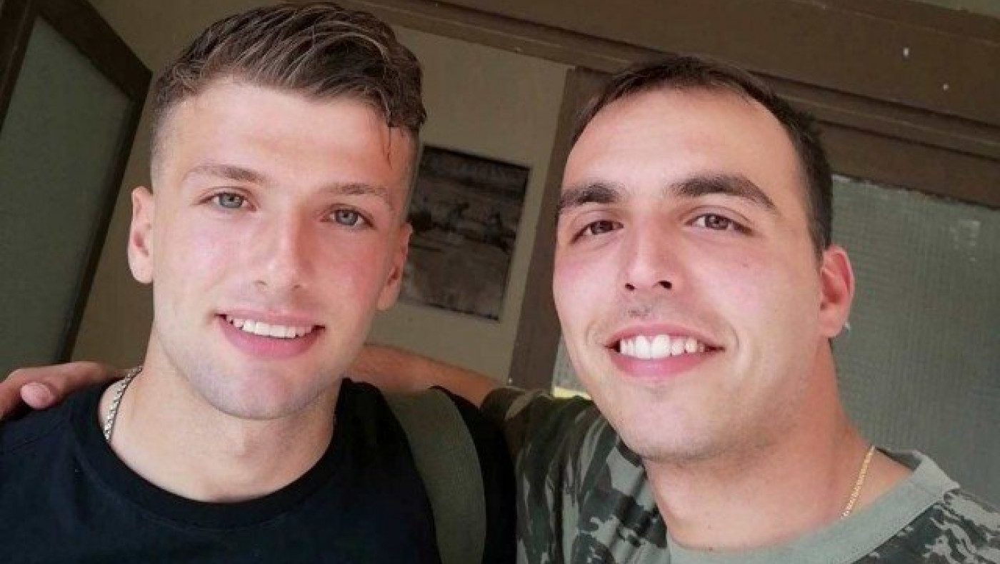 Στρατιώτες σε Λάμπρου: «Γιατί           δεν παίζεις;»