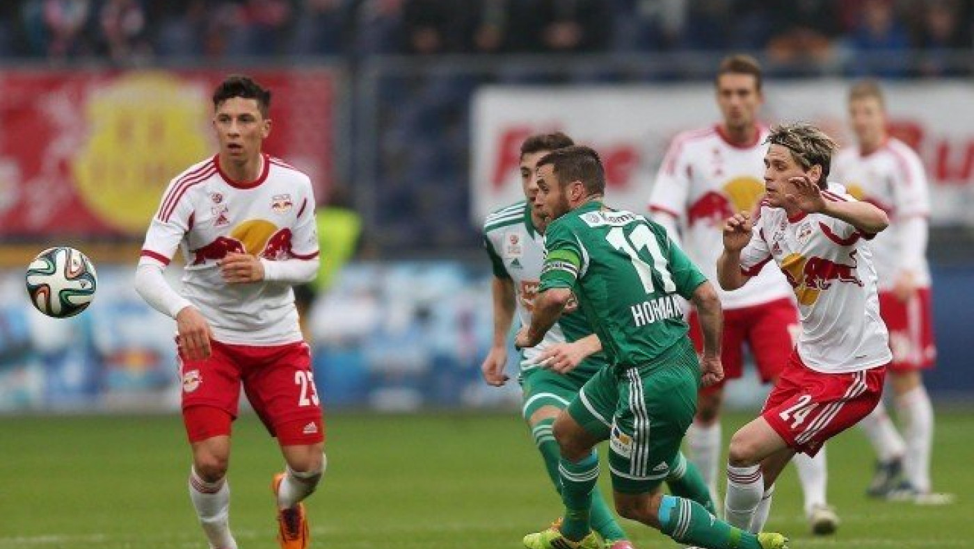 Στα κύπελλα                        επιβάλλεται το ρίσκο