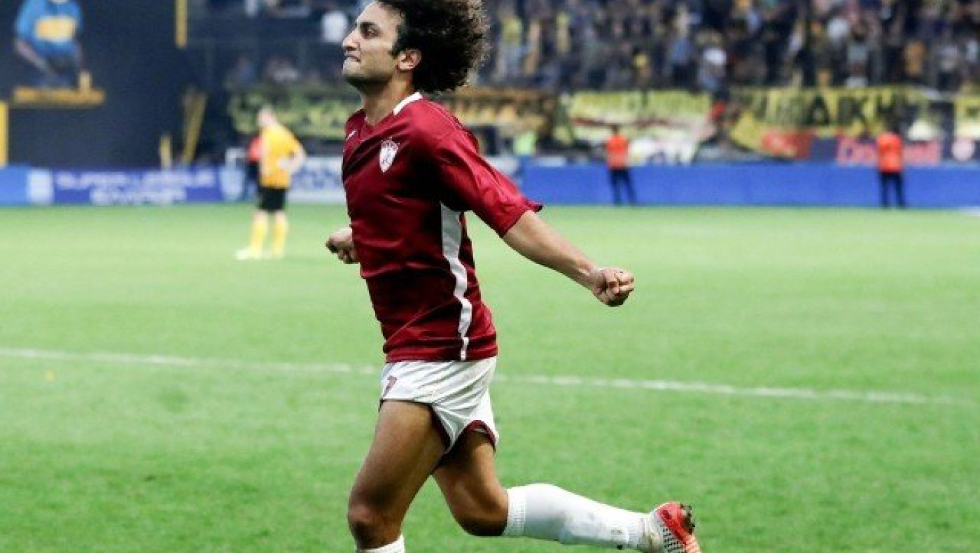 Νυχτερινή έξοδος και αποθέωση στη Λάρισα για Ουάρντα (vids)