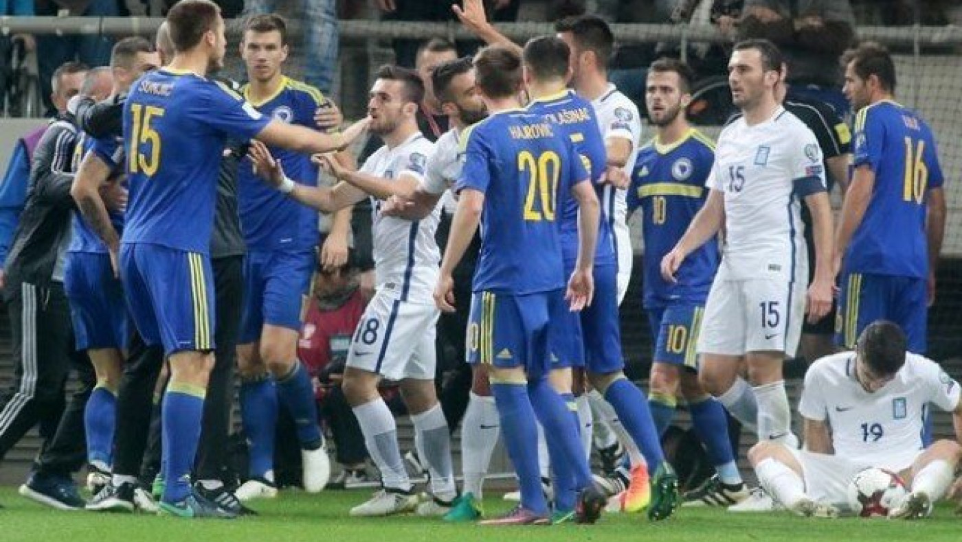 Real Player: Σαββατοκύριακο                                νηστείας...