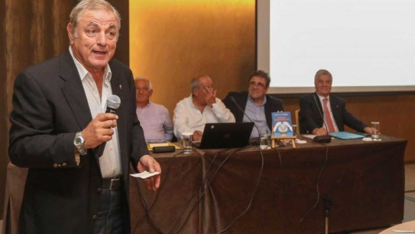 Η παρουσίαση του βιβλίου του Ευθύμη Κιουμουρτζόγλου (Pics)