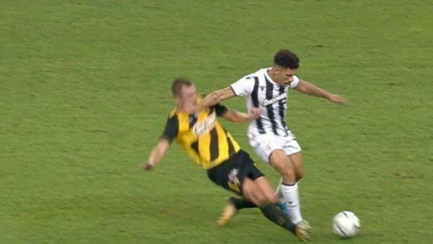 ΝΤΟΚΟΥΜΕΝΤΟ: Εκθέτει την ΑΕΚ ο Γκόμεθ για τη φάση του Αουγκούστο (aud)