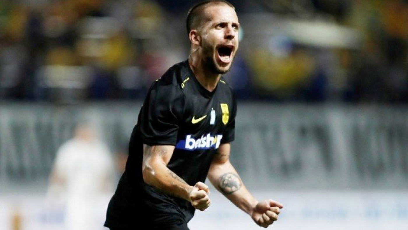 «Χτύπησε» τατουάζ το Θεό του Πολέμου ο Σάσα                    (pic)