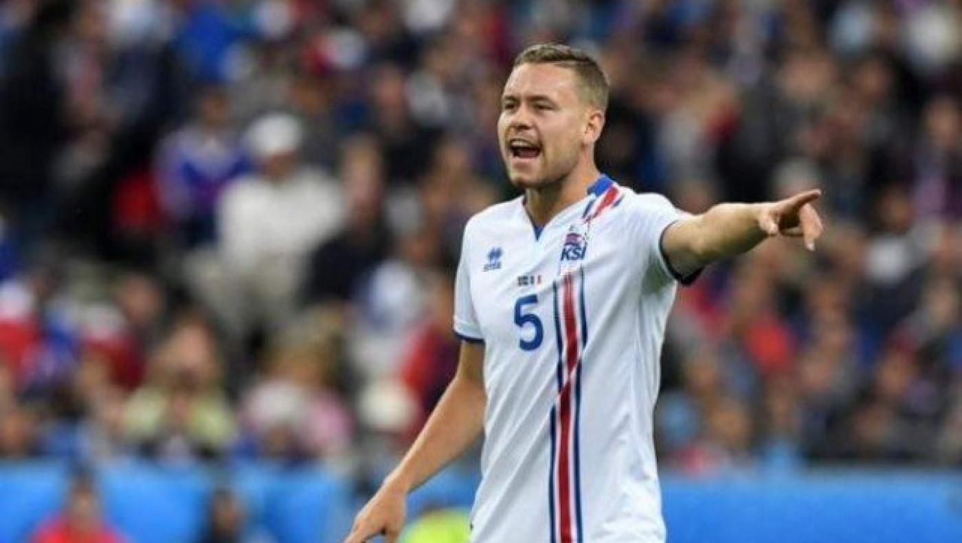 Φανέλα βασικού                           ο Ινγκασον