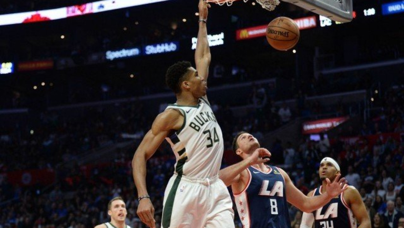 Μαγικός Γιάννης κόντρα στους Κλίπερς, νίκη για τους Ρόκετς (vids)